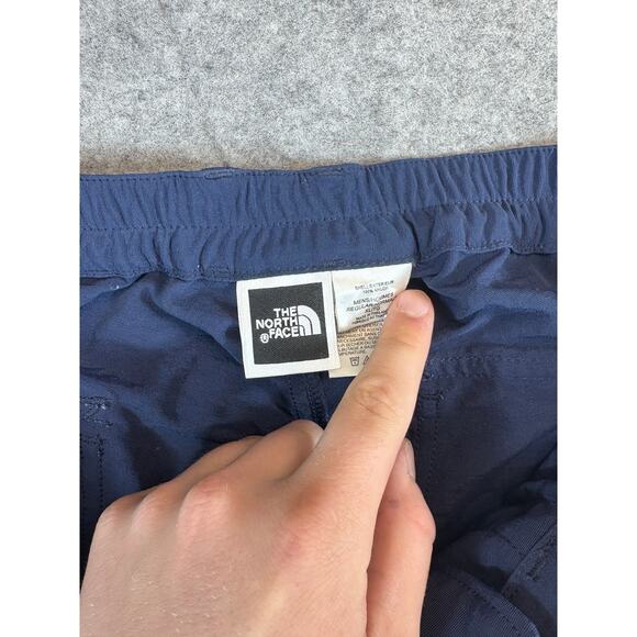 VINTAGE The North Face Shorts Mens XL Blue Relaxed Belted Outdoor Hiking Utility - Picture 6 of 7